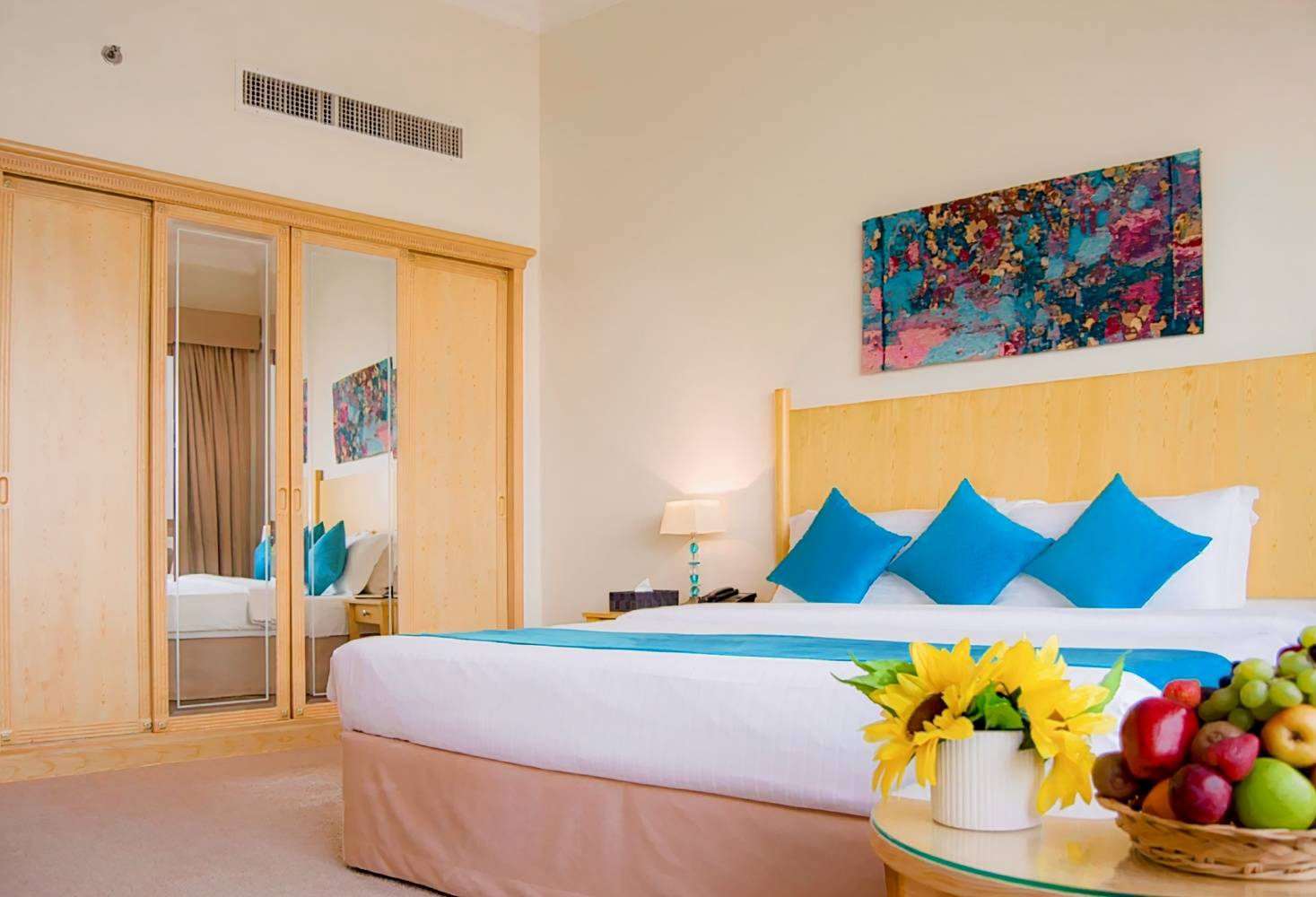 Happy Days Hotel